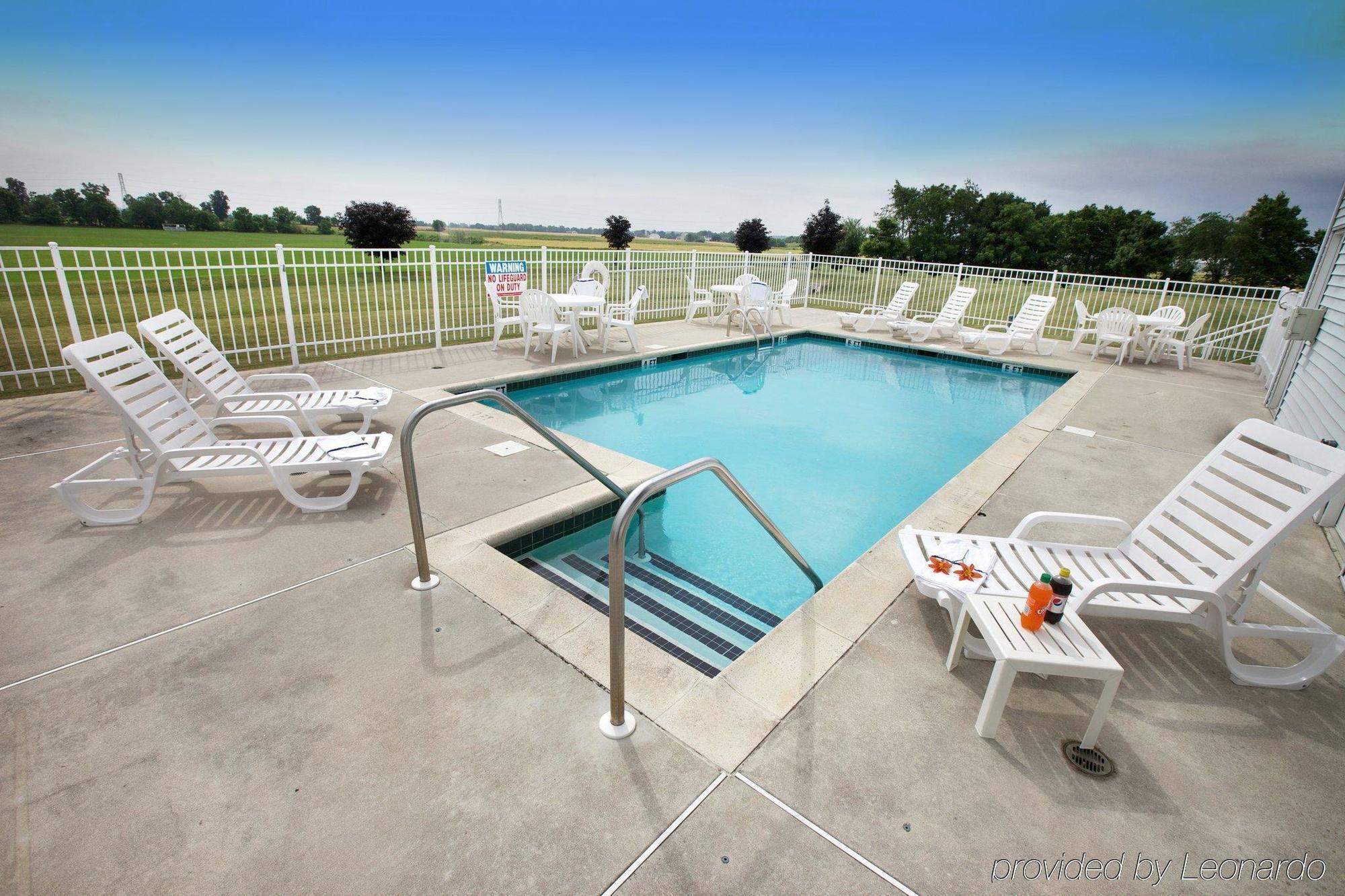 Lancaster Inn & Suites Manheim Facilities photo